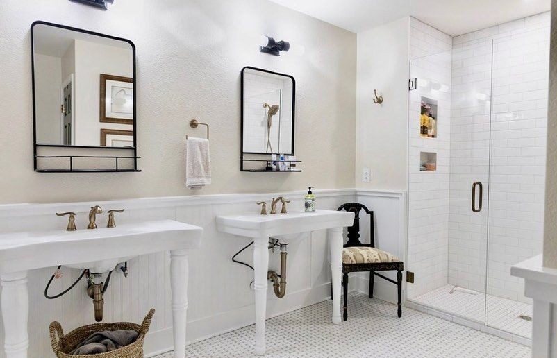 Showers tile and stone project from Meza Tile & Stone’s original website