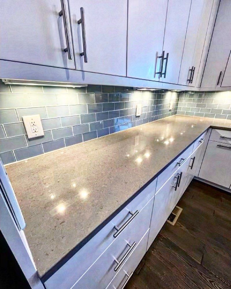 Backsplashes tile and stone project from Meza Tile & Stone’s original website