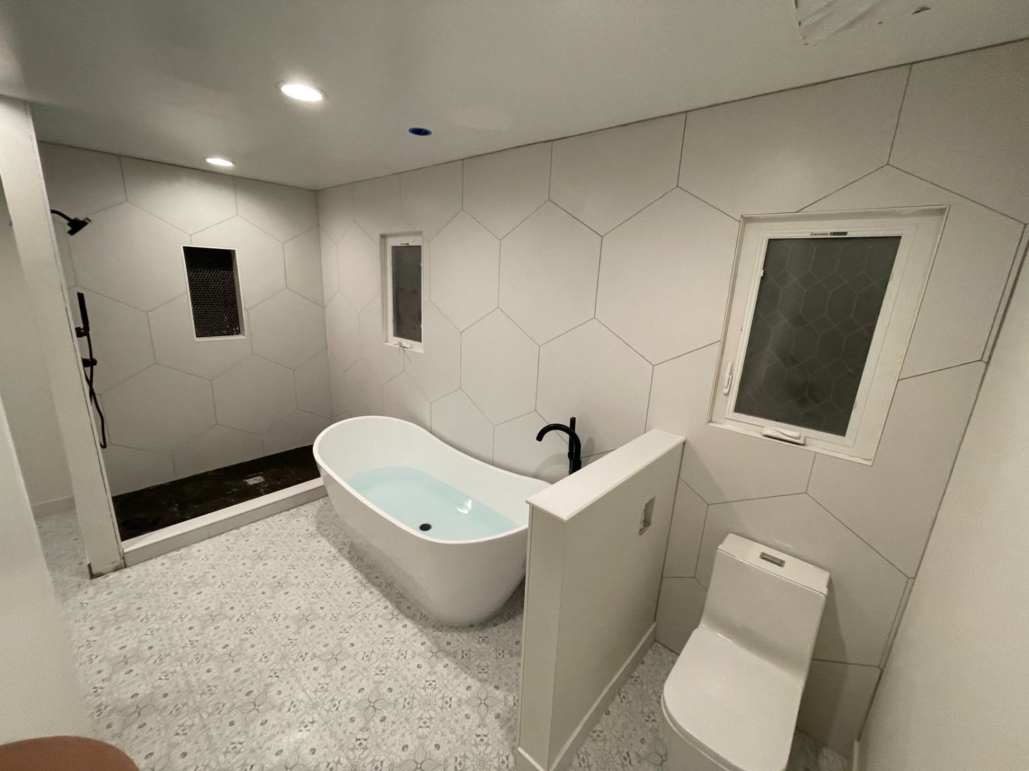 Showers tile and stone project from Meza Tile & Stone’s original website