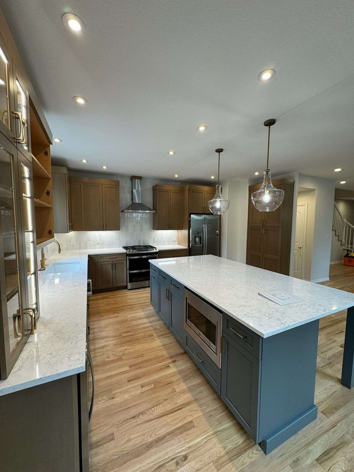 Backsplashes tile and stone project from Meza Tile & Stone’s original website